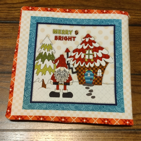 Cozy Gnome for the Holidays Fabric Panel Book - Picture 4 of 7